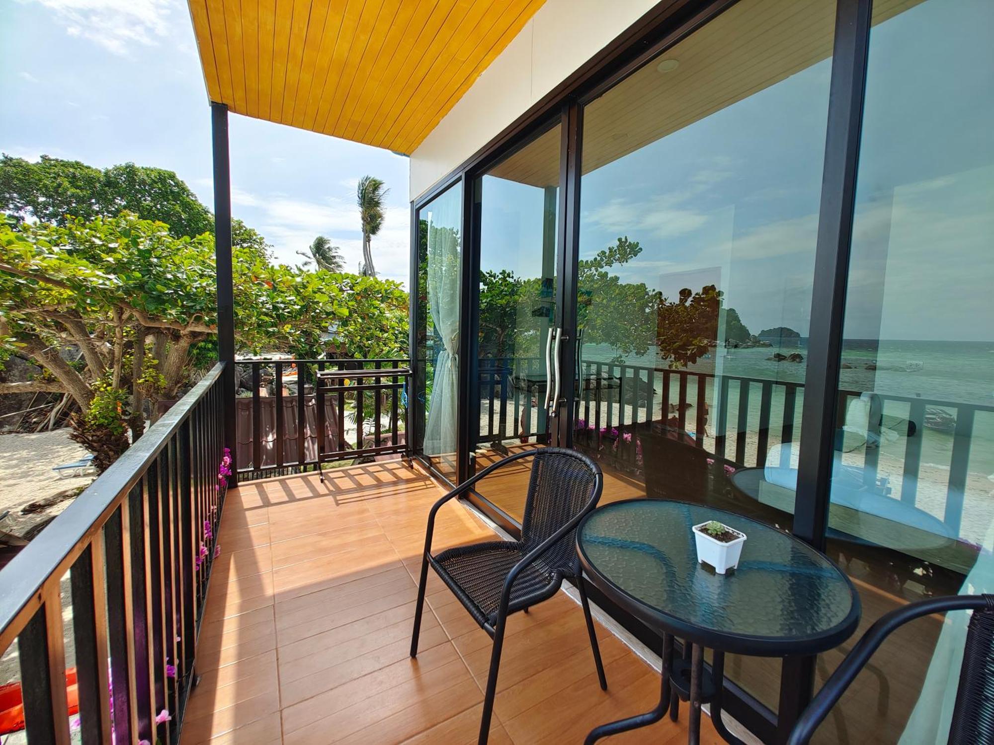 Lipe Sunrise Beach House Екстериор снимка